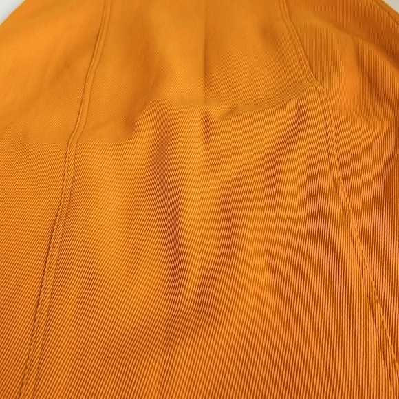 Genny Italian 100% wool gold mustard pencil skirt back slit zip and button close - Picture 16 of 16